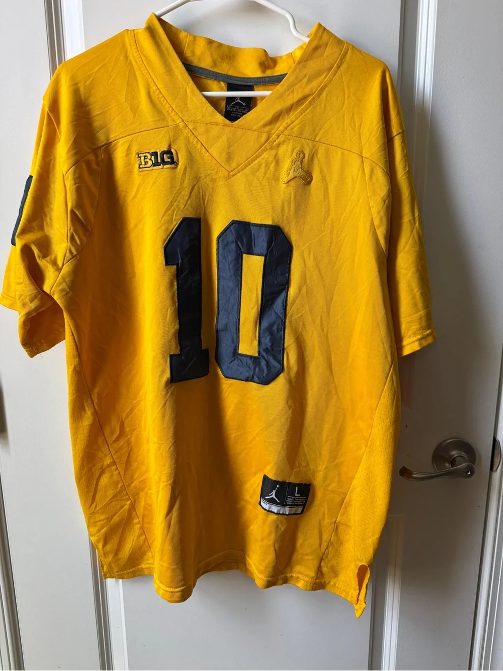 Vintage Tom Brady Jordan Men's Yellow and Black #10 Football Jersey